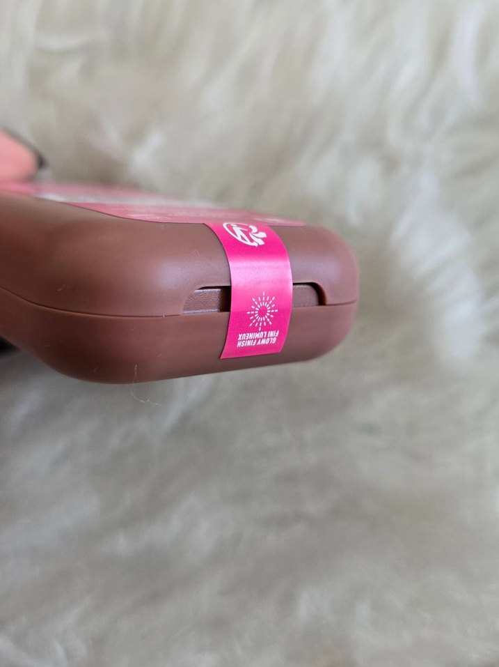 Nyx Buttermelt Blush 09 Feeling Butta - Görsel 3