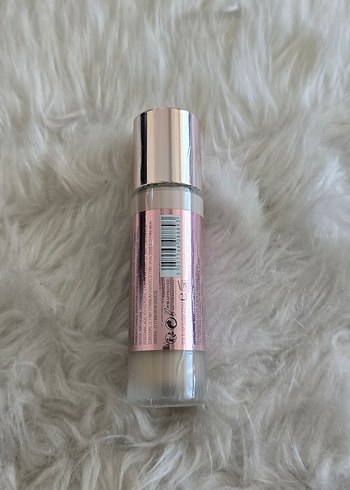 Revolution Revolution Conceal & Define Fondöten F1 SIFIR AMBALAJLI