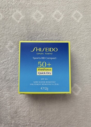 Shiseido Sports BB Compact SPF 50 - BB Krem Light rengi