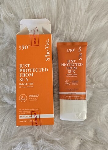 Diğer She Vec Just Protected From Sun 50Spf 50 ml Güneş Kremi