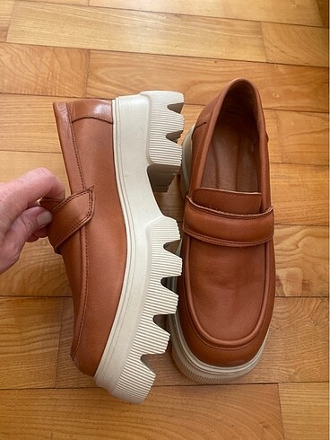 37 Beden Hakiki deri kadın loafer 37 ve 37,5 uygun