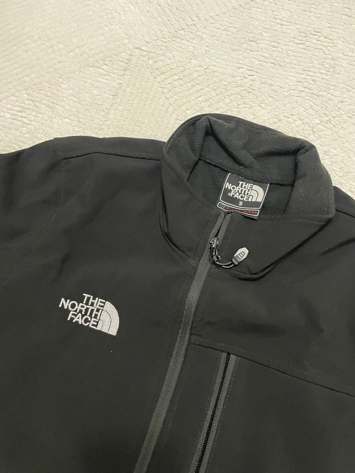 Siyah Fermuarlı Erkek Ceket. The nort face marka - Görsel 3