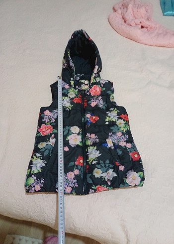 Kız Çocuk Çiçek Desenli Kapüşonlu Yelek - Görsel 2