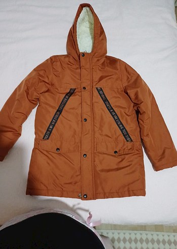 Kapüşonlu Düğmeli Erkek Çocuk Kahverengi Ceket - Görsel 5