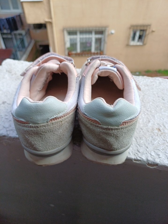 Kız Çocuk Pembe Spor Ayakkabı Velcro - Görsel 3
