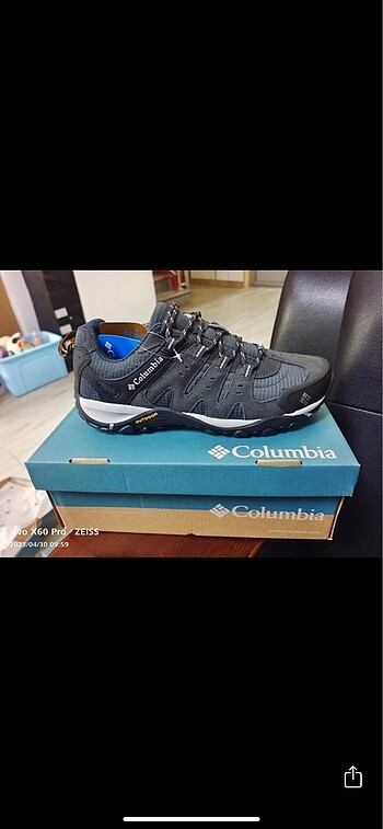 Columbia kutusu 42 numara