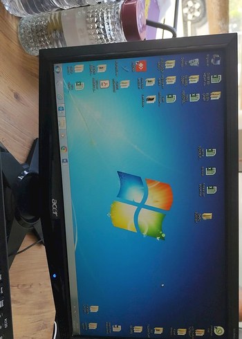 Mavi Acer Monitör