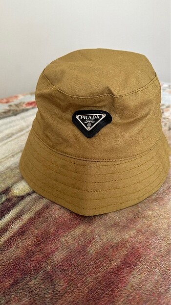 Prada Bucket Şapka