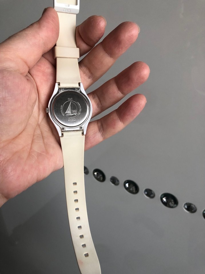 Minimalist Beyaz Kadın Kol Saati - Görsel 2