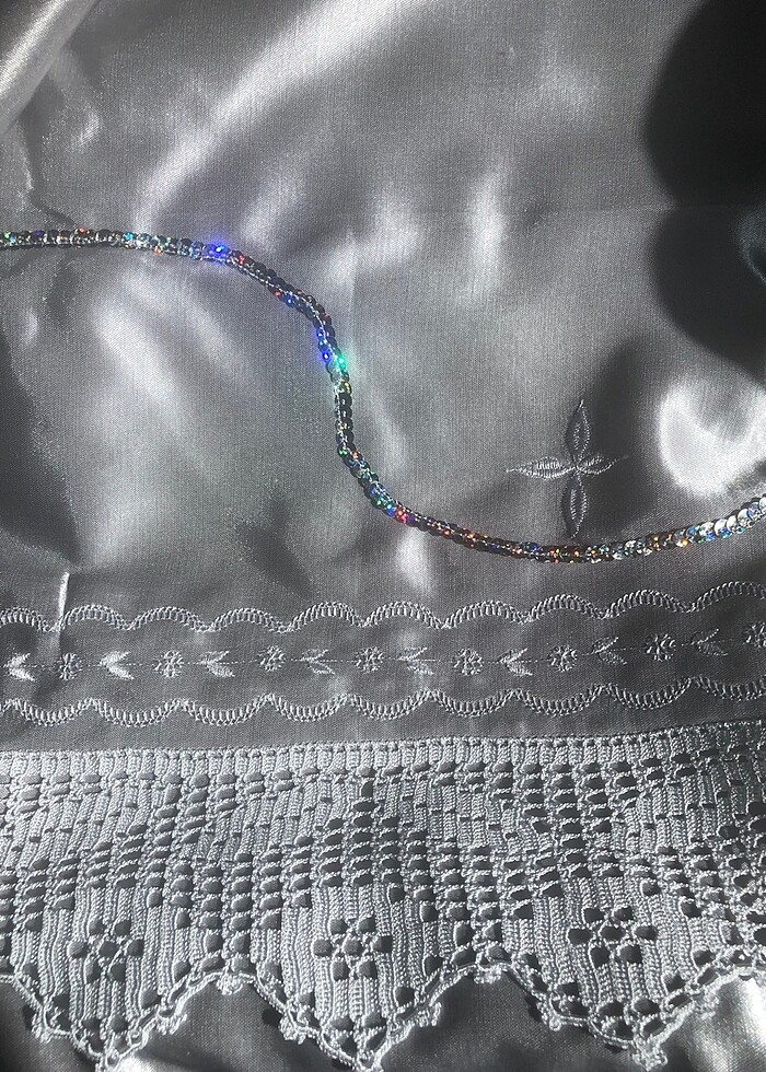 Gümüş rengi gerçek dantel ile sarılmış pike takımı - Görsel 3