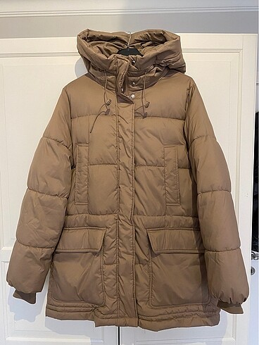 H&M KAPÜŞONLU BEJ MONT