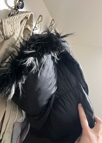 Siyah Uzun Kürklü Kadın Yelek - Görsel 3