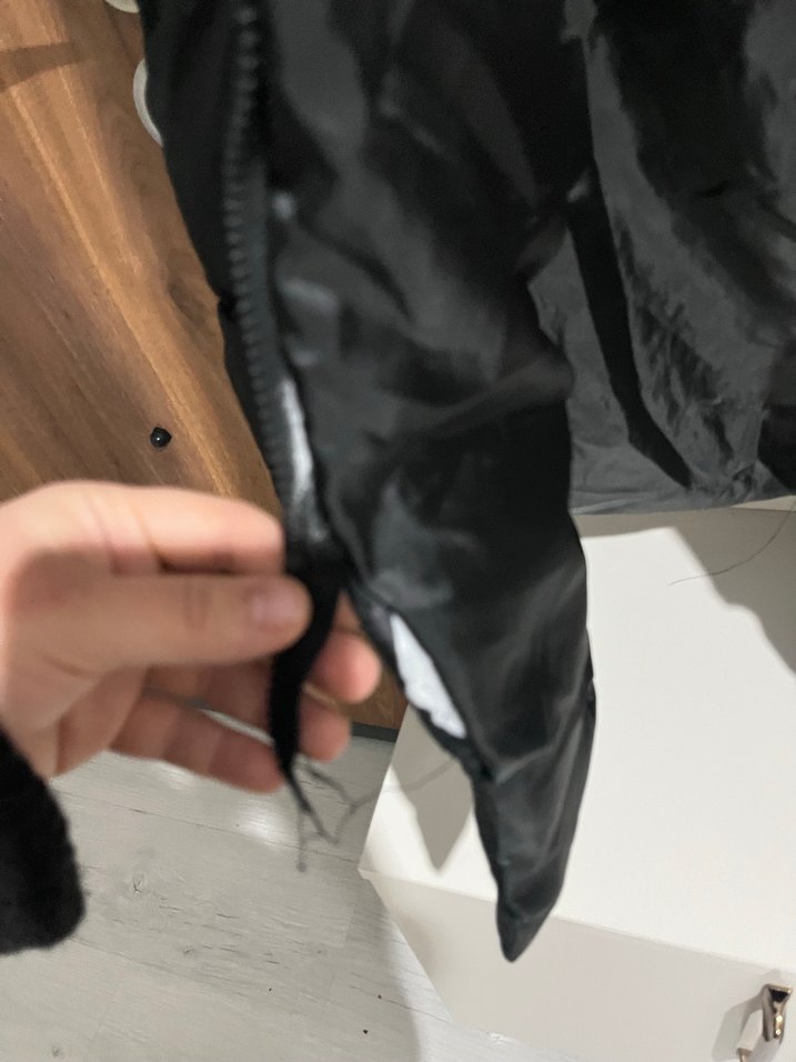 Siyah Uzun Kürklü Kadın Yelek - Görsel 4