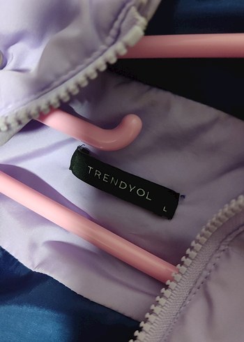 Mor Kapüşonlu Kalın Mont - Görsel 3