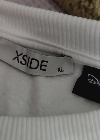 Beyaz Mickey Mouse Baskılı Tişört - Görsel 2