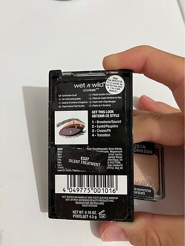 Wet n wild Far + likit ruj