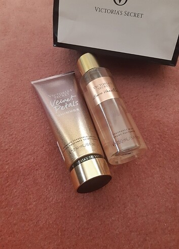 Bare Vanilla Victoria's Secret 