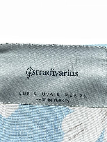 s Beden çeşitli Renk Stradivarius Kimono %70 İndirimli.