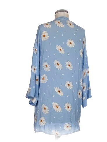 s Beden Stradivarius Kimono %70 İndirimli.