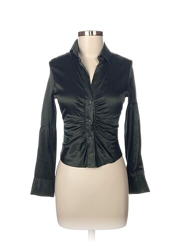 Zara Bluz %70 İndirimli.