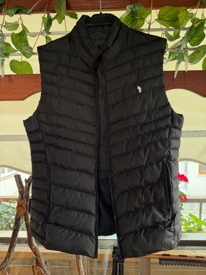 The North Face Siyah erkek Şişme Yelek - Görsel 3