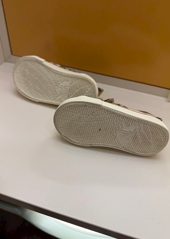 Leopar Desenli Kız Çocuk Spor Ayakkabı - Görsel 4