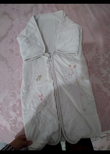 Nakışlı Beyaz Çocuk Battaniyesi - Görsel 4