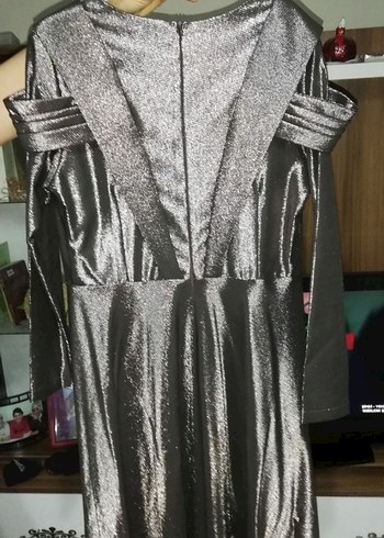 Uzun Gri Drapeli Yüksek Yakalı Kadın abiye satilik - Görsel 3