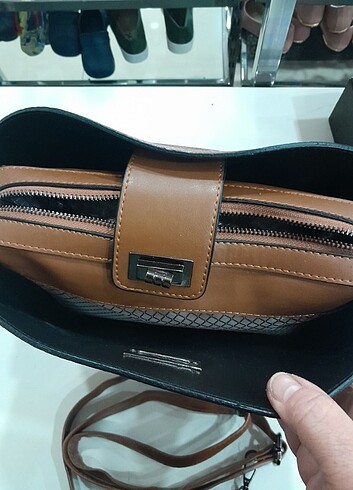 Zara Frapan marka taba renk kol çantası 