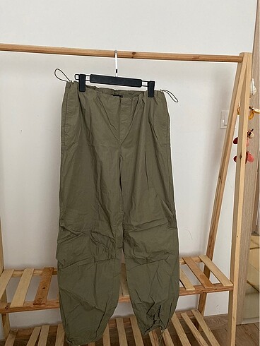 Paraşüt pantolon