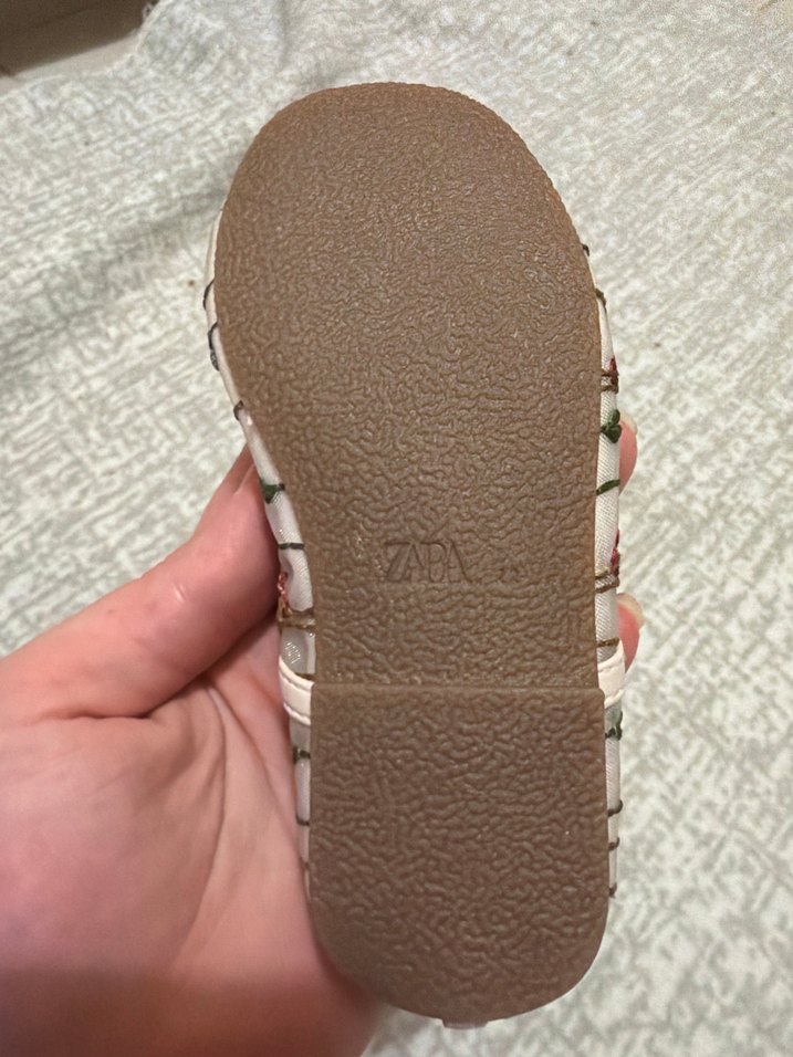 Zara Nakışlı Pembe Dantel Detaylı Kız Babet - Görsel 2