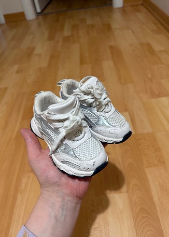 Zara Beyaz Çocuk Sneakers - Görsel 3