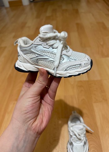 Zara Beyaz Çocuk Sneakers - Görsel 4