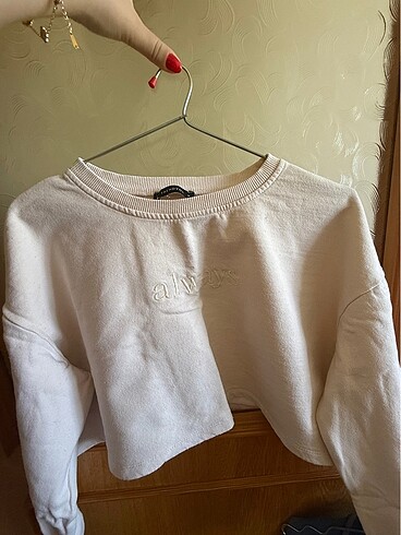 Crop sweat