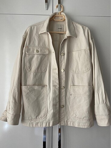Pull and bear krem ceket