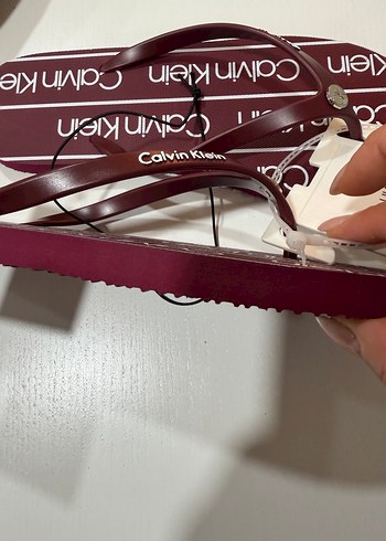 Bordo Calvin Klein bayan  Terlik - Görsel 7