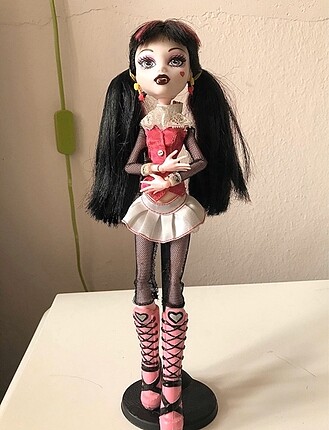 Monster high