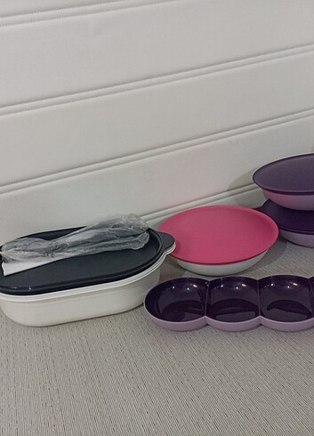  Beden Tupperware