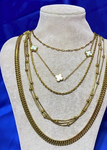 Altın Mini İşlemeli Payetli Kalp Kolye - Görsel 2