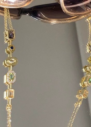 Zincir Detaylı Siyah Kadın Gözlüğü - Görsel 3