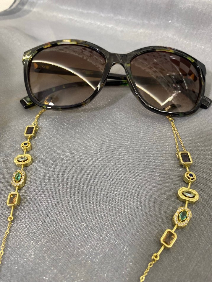 Zincir Detaylı Siyah Kadın Gözlüğü - Görsel 4