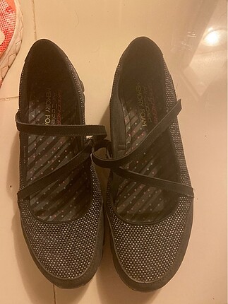 skechers