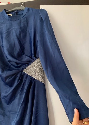 Uzun Kol Drapeli Lacivert Tesettür Abiye Elbise - Görsel 3