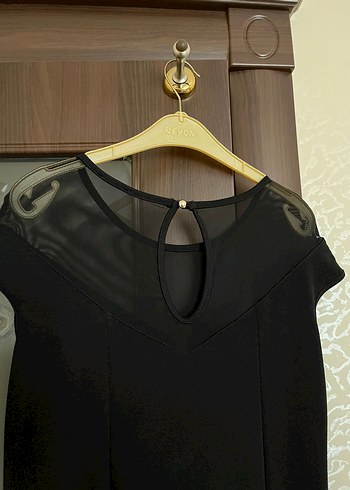 Siyah Uzun V Yaka Drapeli Elbise - Görsel 3