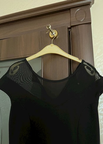 Siyah Uzun V Yaka Drapeli Elbise - Görsel 2