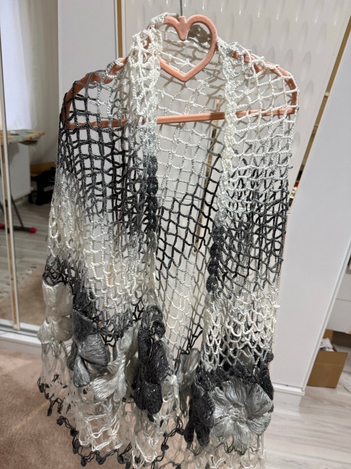 Gri Bohem Dantel Detaylı Kadın Örgü Şal - Görsel 2