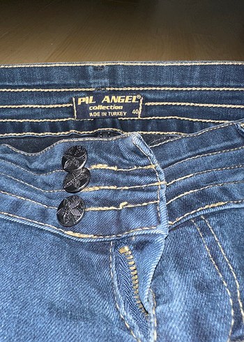 Kadın Mavi Düğmeli Denim Pantolon