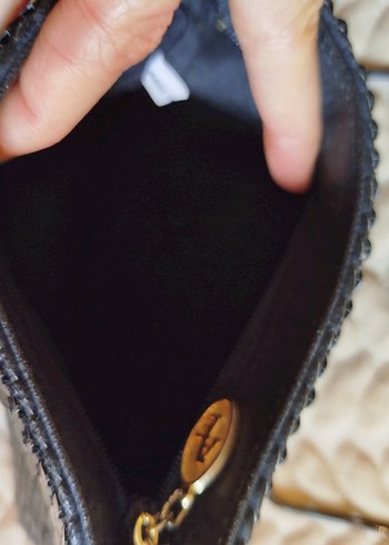 Siyah Pul Desenli Çanta - Görsel 4