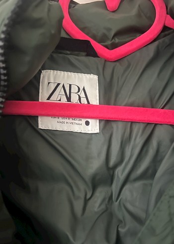 Zara şişme mont - Görsel 3