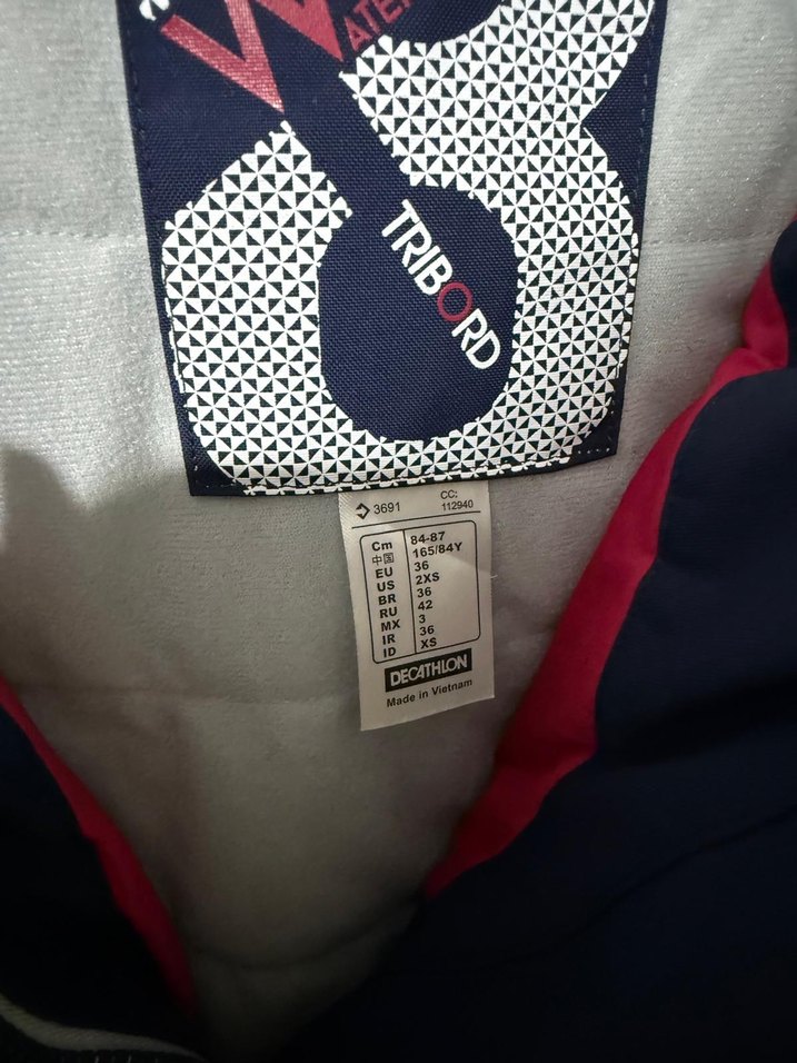 Su geçirmez mont - Görsel 3